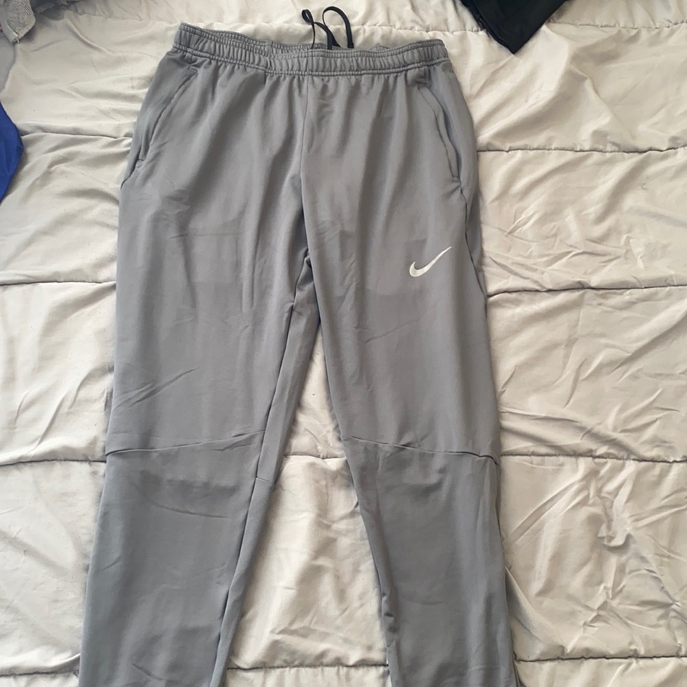 Men’s Nike Dri-fit joggers